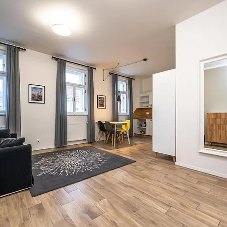 Folimanka Apartment