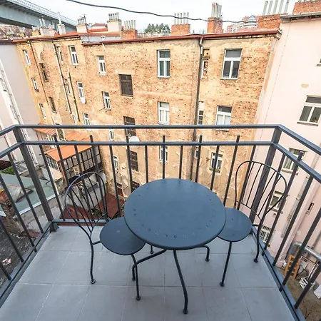 Folimanka Apartment
